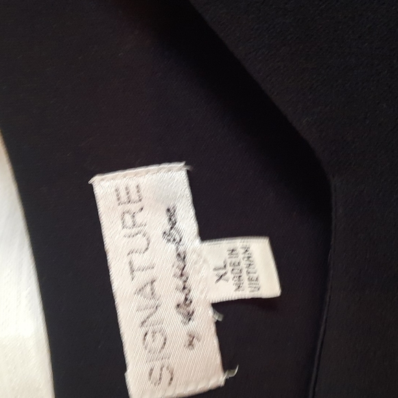 Midi Black Floral dress  *BOGO* - Picture 4 of 6